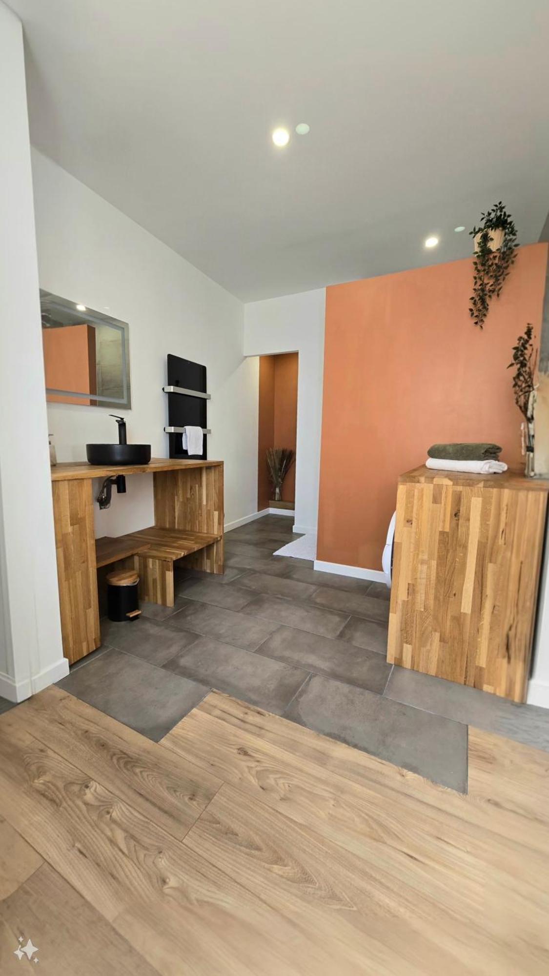Appartement Le P'tit Patio, Terrasse Privative. *
